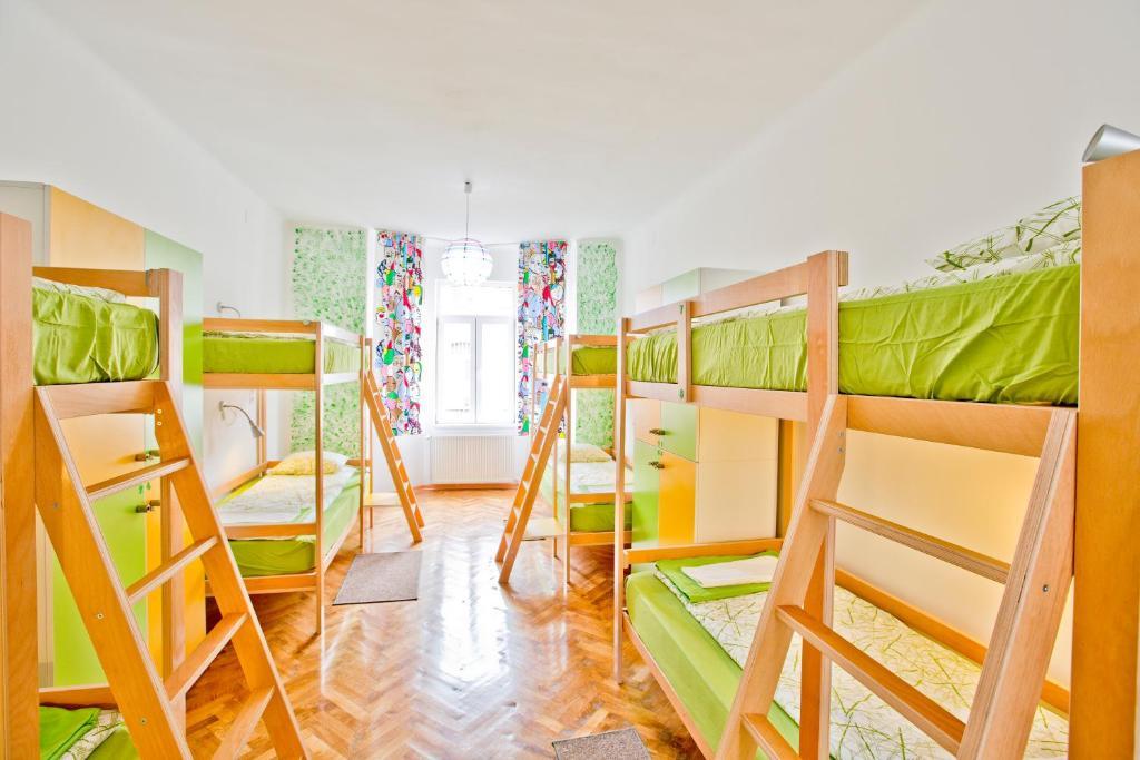 Centrum House Hostel Braşov Chambre photo