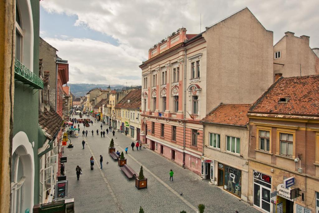 Centrum House Hostel Braşov Extérieur photo